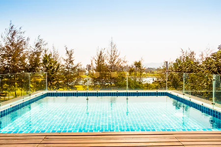 Cost of Glass Pool Fence Repair in Melville